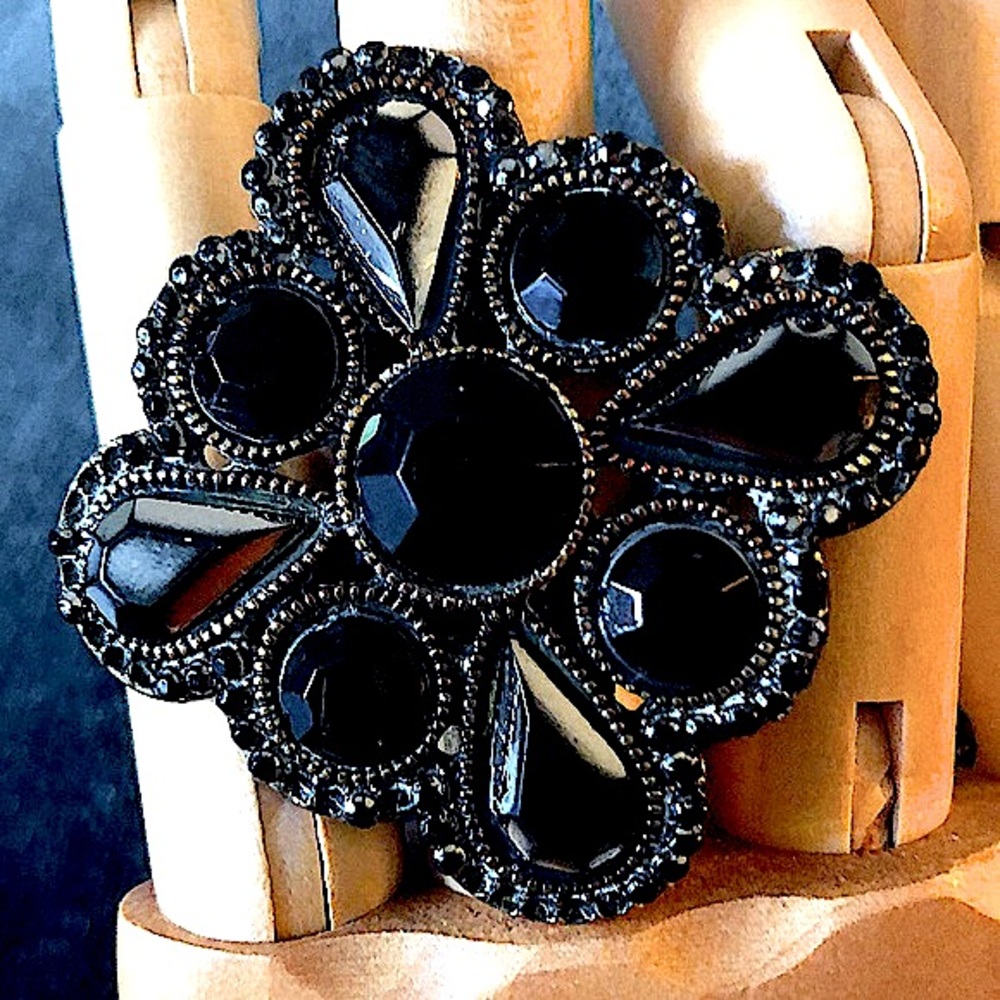 Vintage Statement Ring - image 6